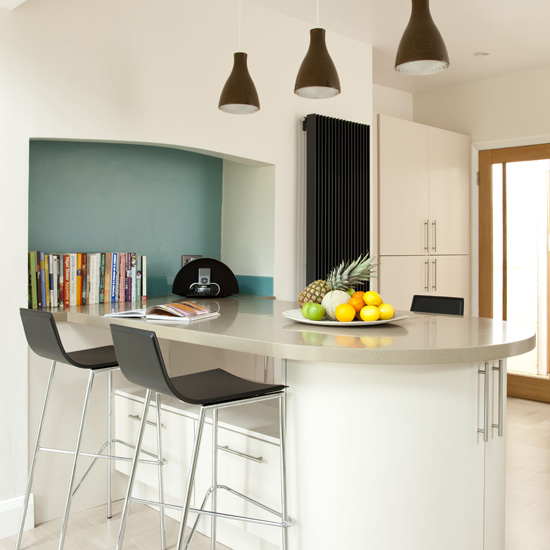 Modern kitchen breakfast bar | Modern kitchens