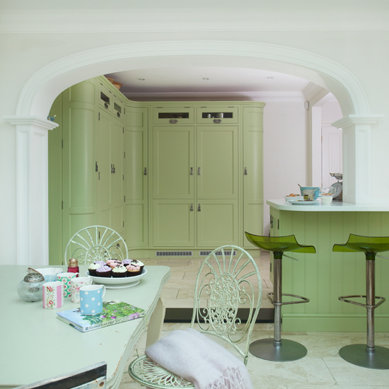 Green Shaker kitchen-dining area | housetohome.