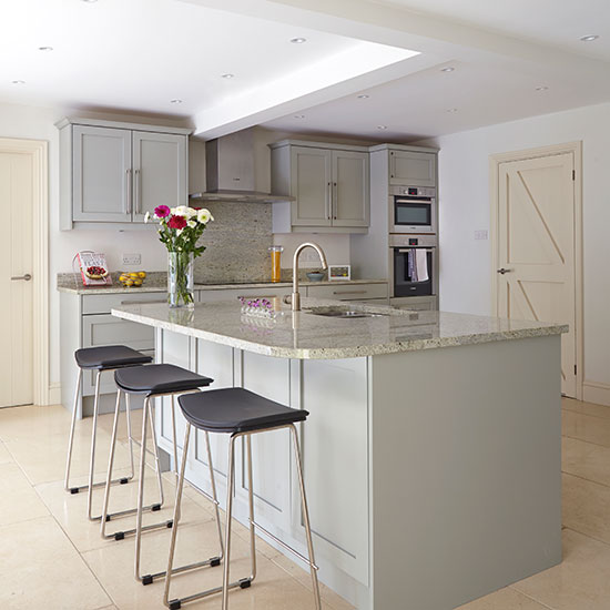 Grey kitchen with breakfast bar | Decorating | housetohome